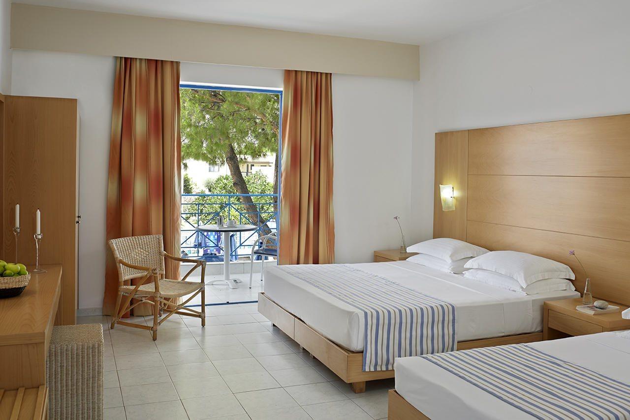 Hotel Islands Pefki