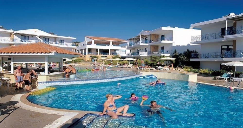 Hotel Islands 2*